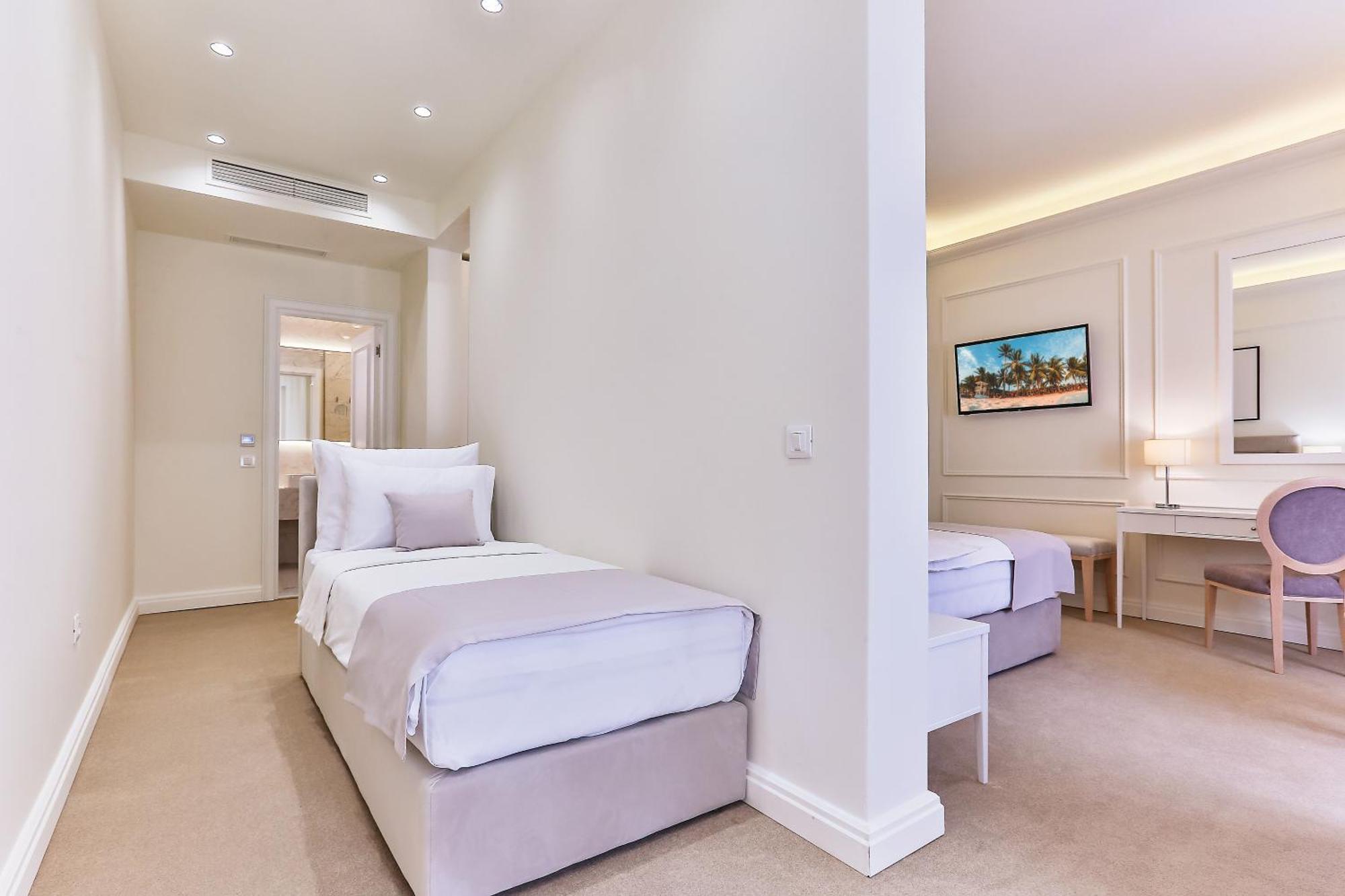 Hotel Eden Budva Luaran gambar