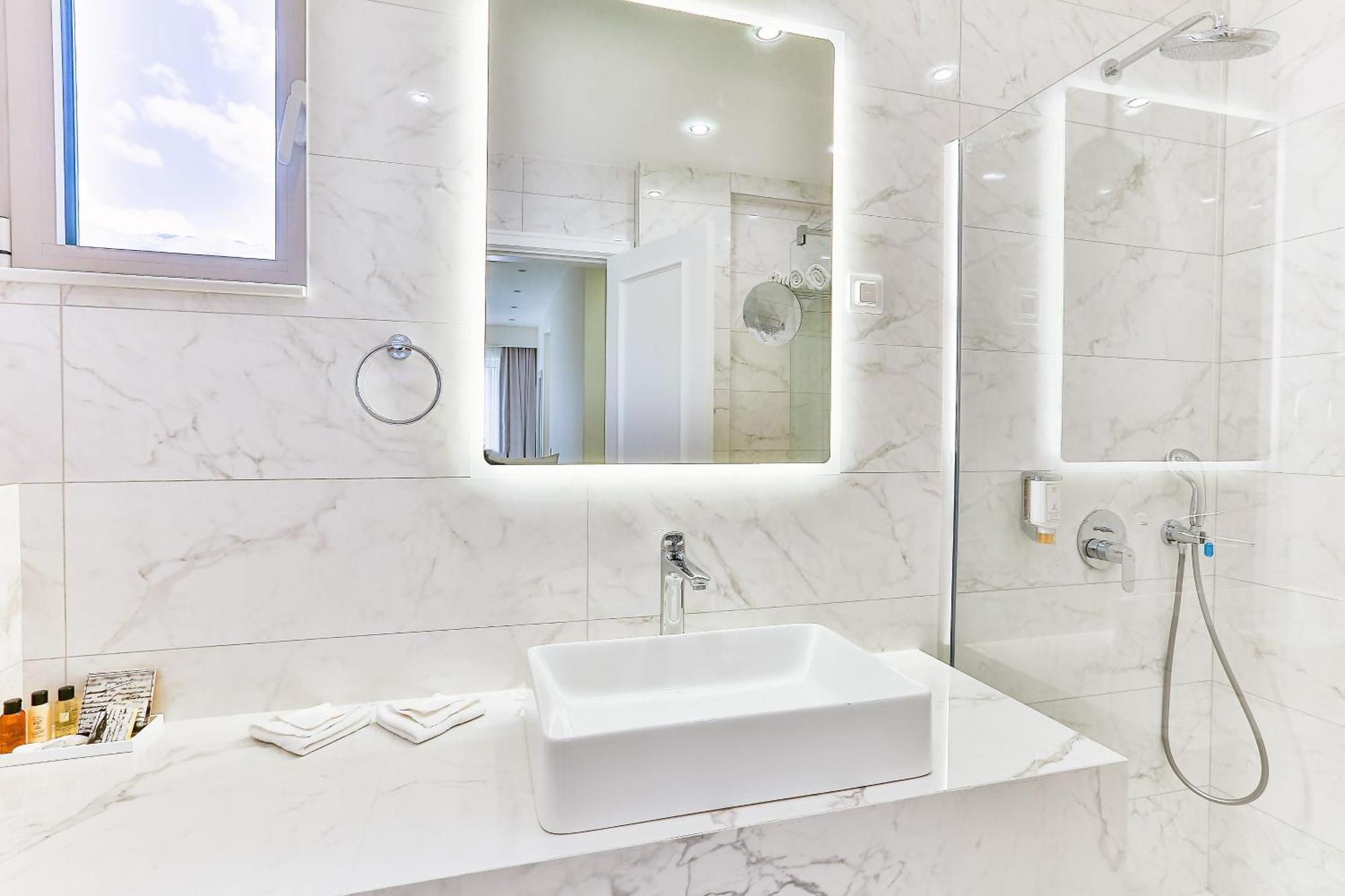 Hotel Eden Budva Luaran gambar