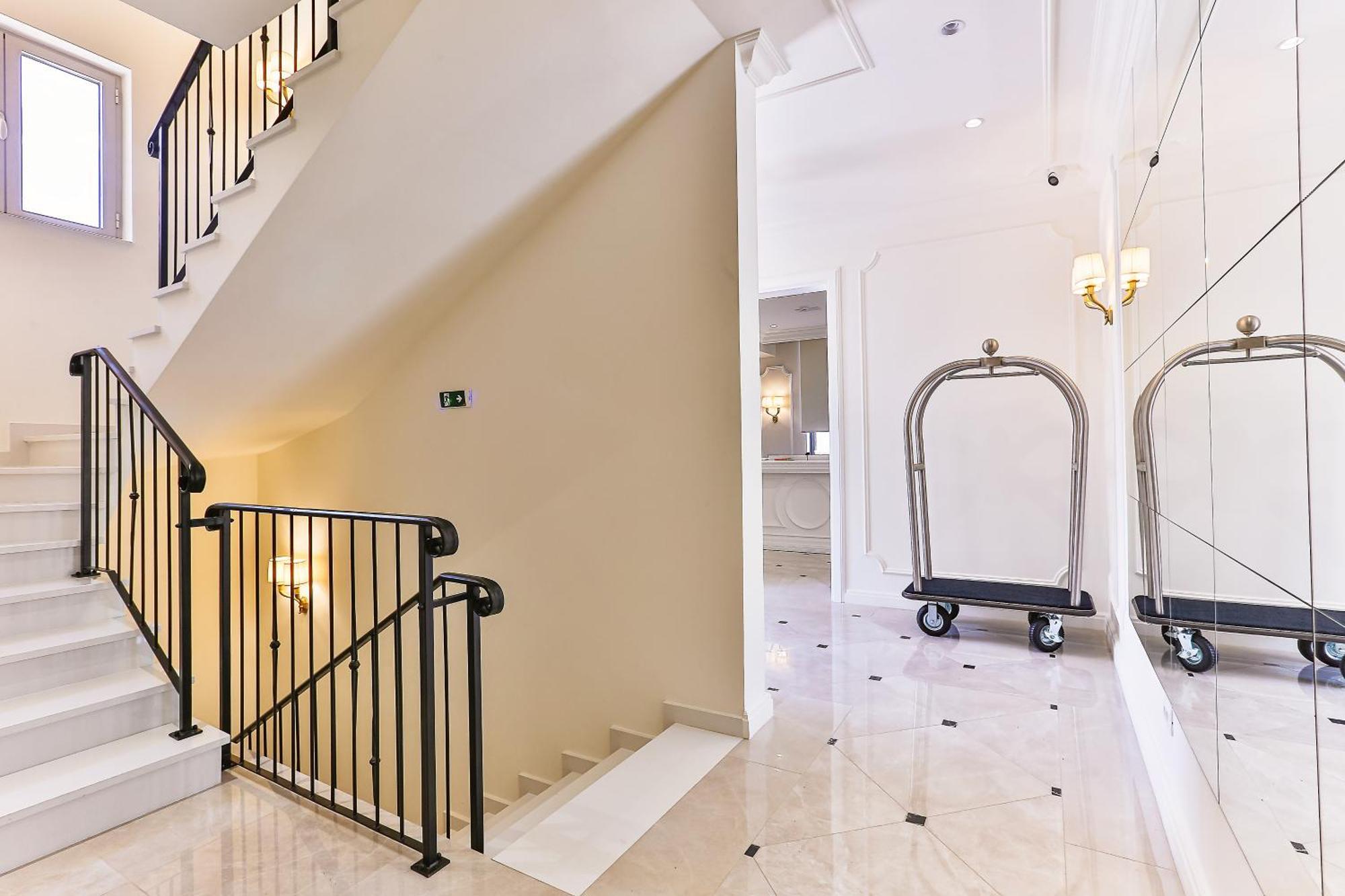Hotel Eden Budva Luaran gambar